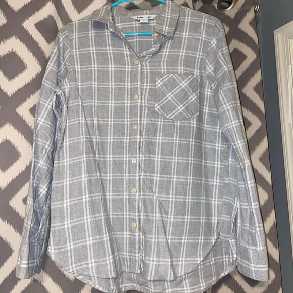 light gray plaid long sleeve shirt, button up - Picture 1 of 1